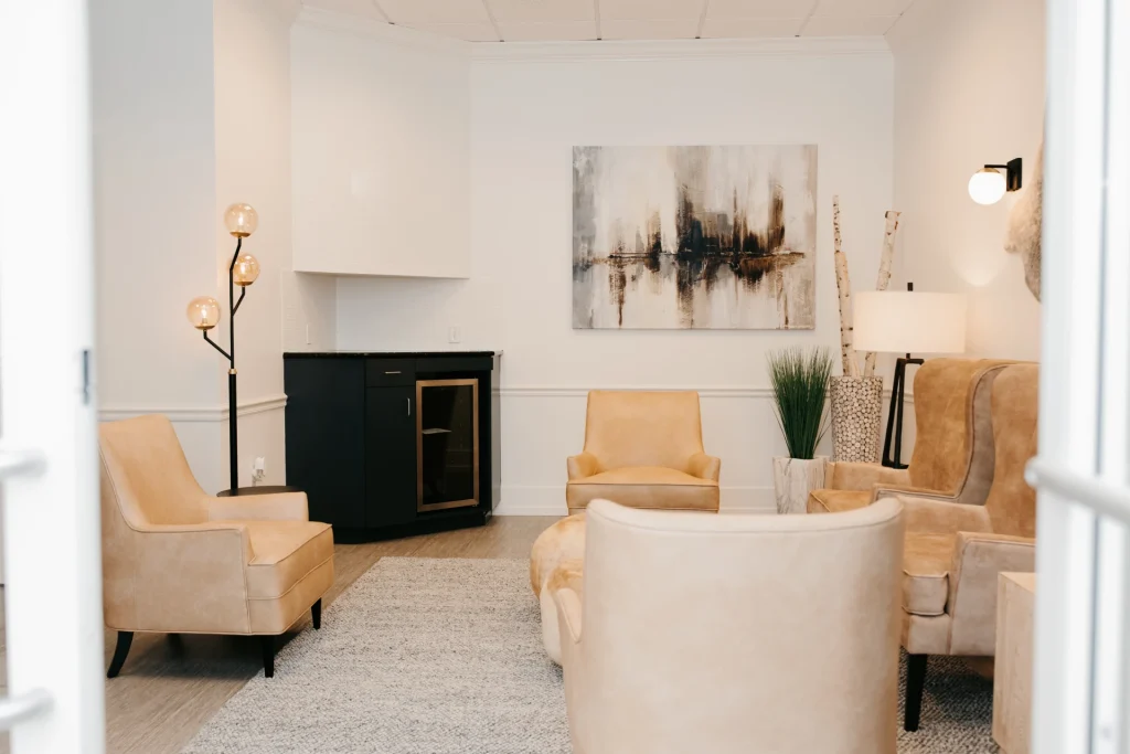 Modern and comfortable patient waiting area at Mt Juliet Dental Studio | Dentist in Mt Juliet, TN